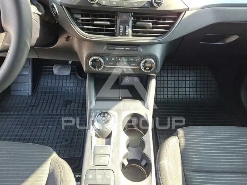 2023 Ford FOCUS