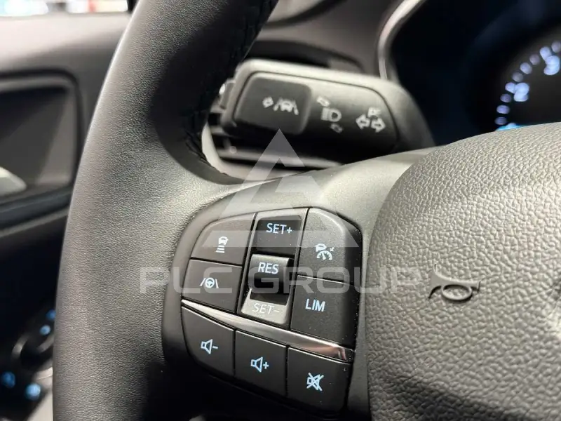 2023 Ford FOCUS