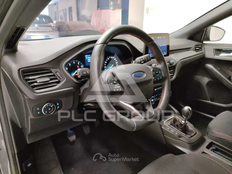 2023 Ford FOCUS
