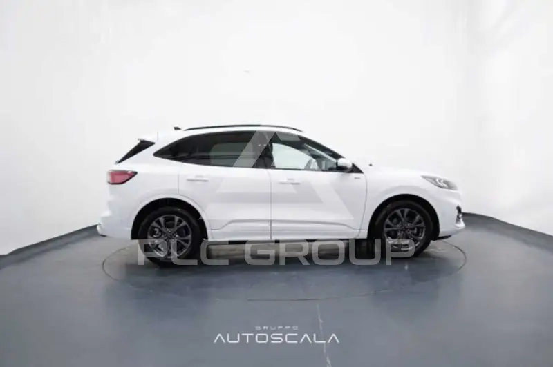 2023 Ford Kuga