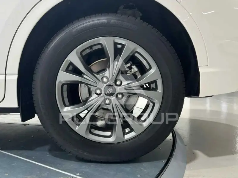 2023 Ford Kuga