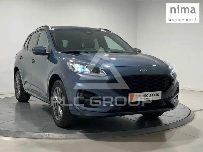 2023 Ford Kuga