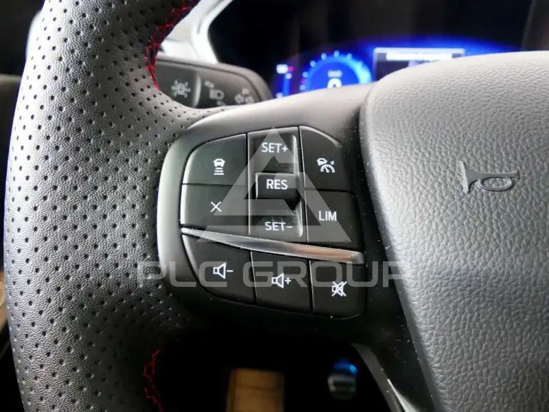 2023 Ford Kuga