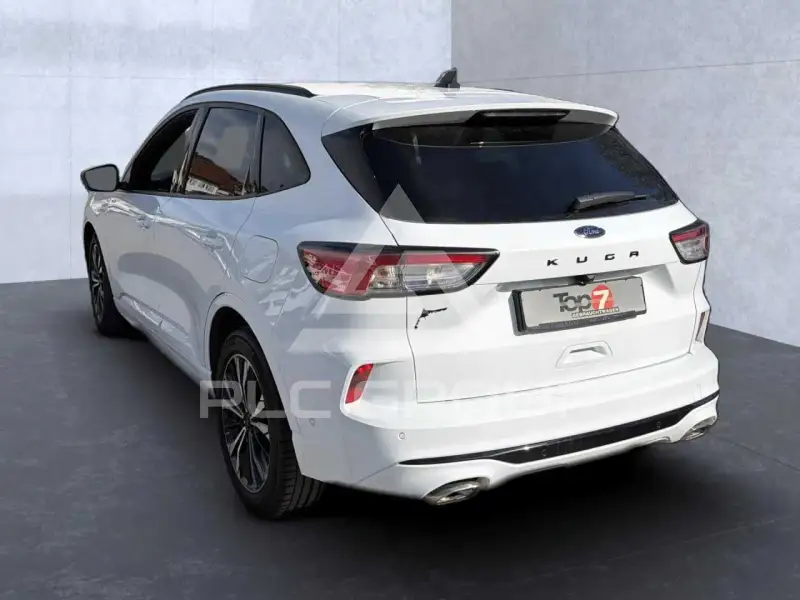 2023 Ford Kuga