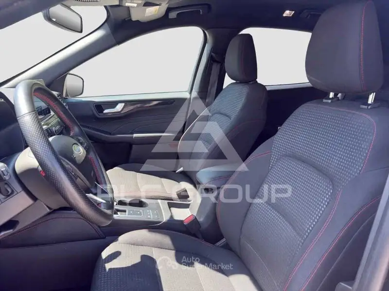 2023 Ford Kuga