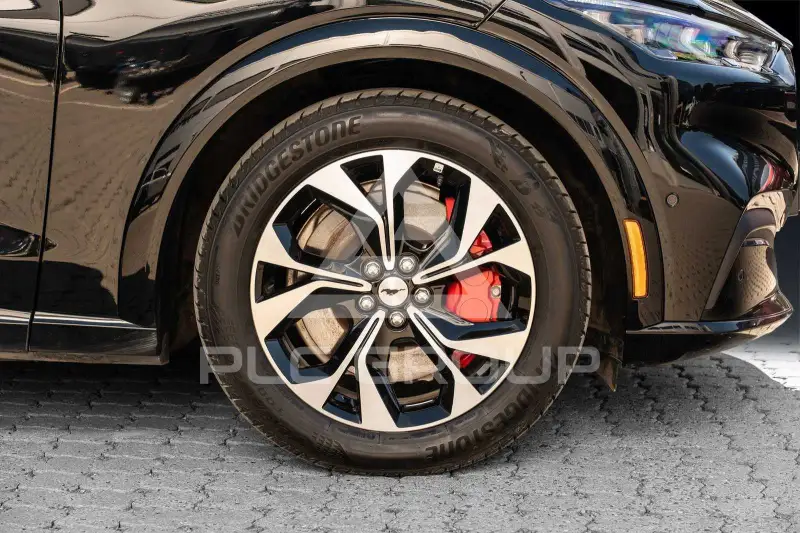 2023 Ford MUSTANG