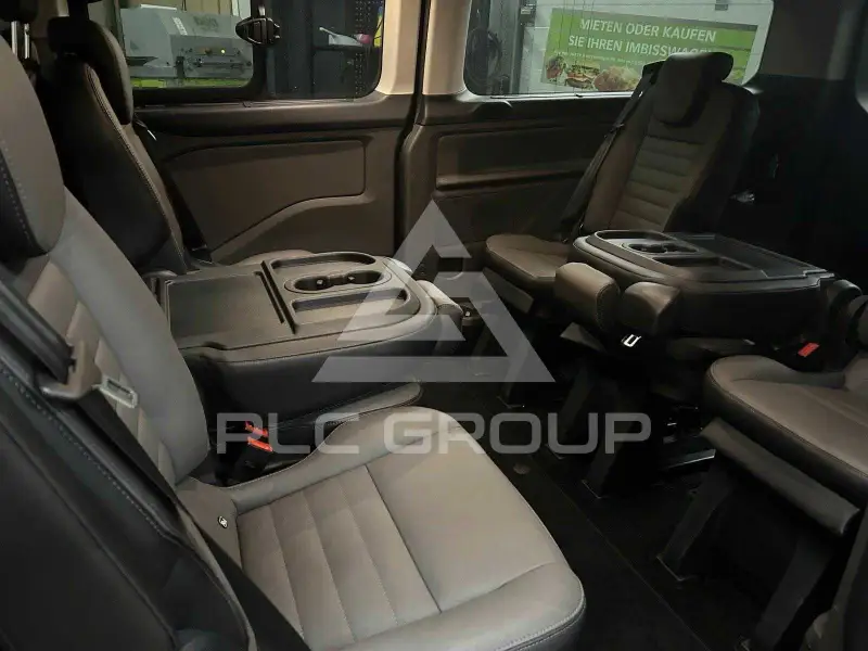 2023 Ford Tourneo