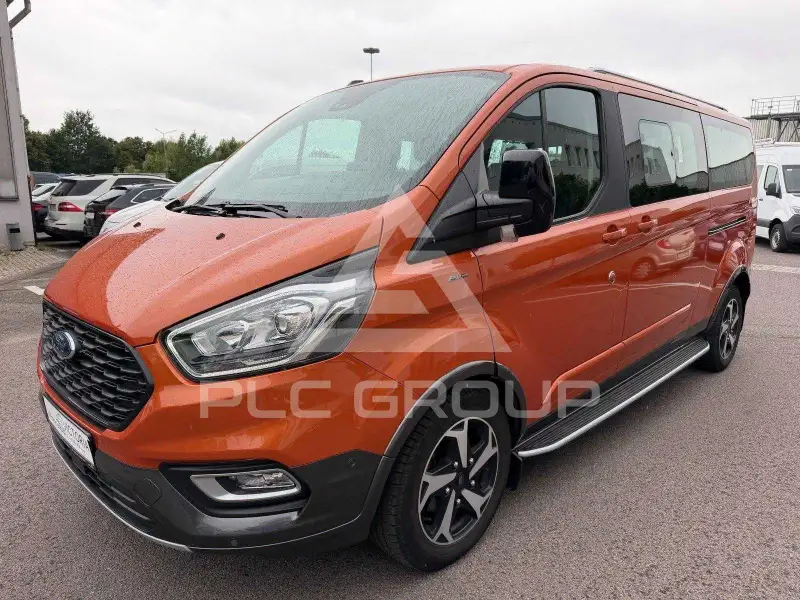 2023 Ford Tourneo