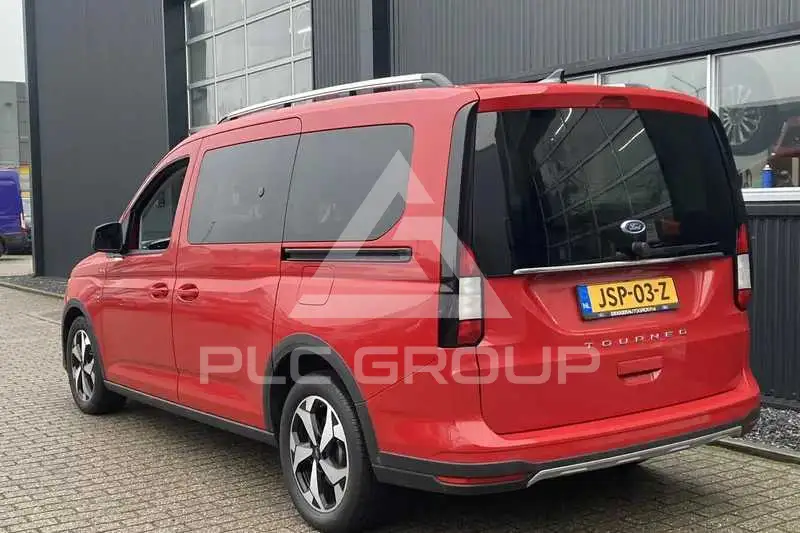 2023 Ford Tourneo
