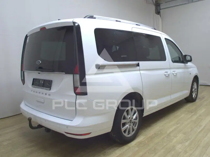 2023 Ford Tourneo