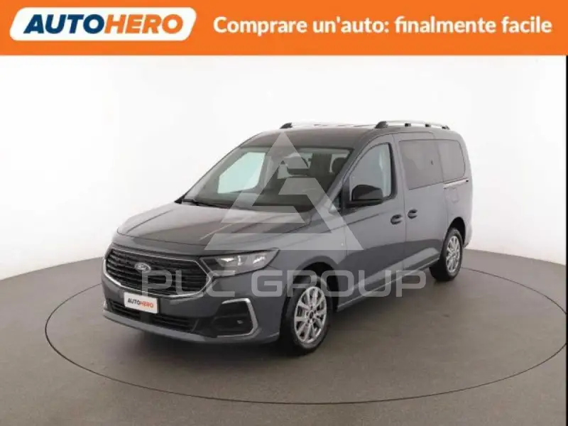 2023 Ford Tourneo