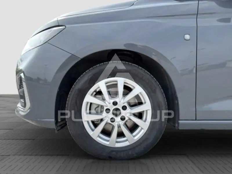 2023 Ford Tourneo