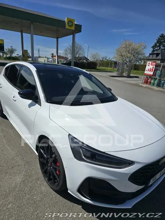 2023 Ford FOCUS