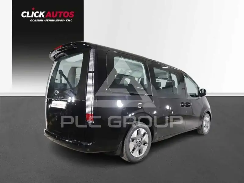 2023 Hyundai Staria