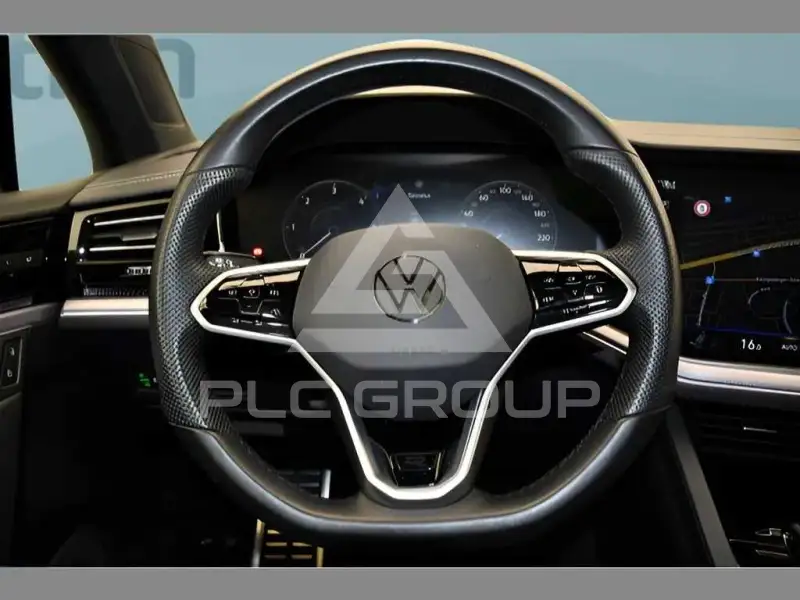 2023 Volkswagen Touareg