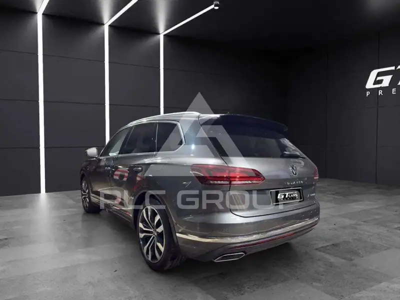 2023 Volkswagen Touareg