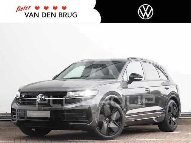 2023 Volkswagen Touareg