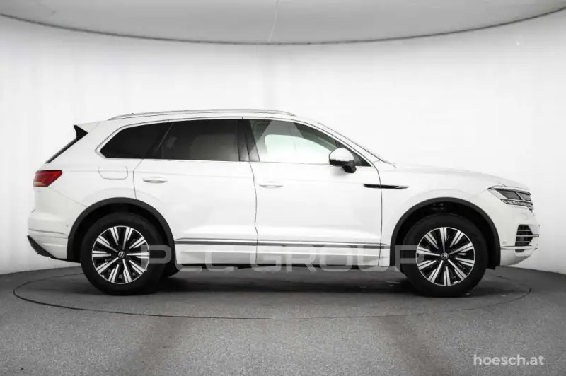 2023 Volkswagen Touareg