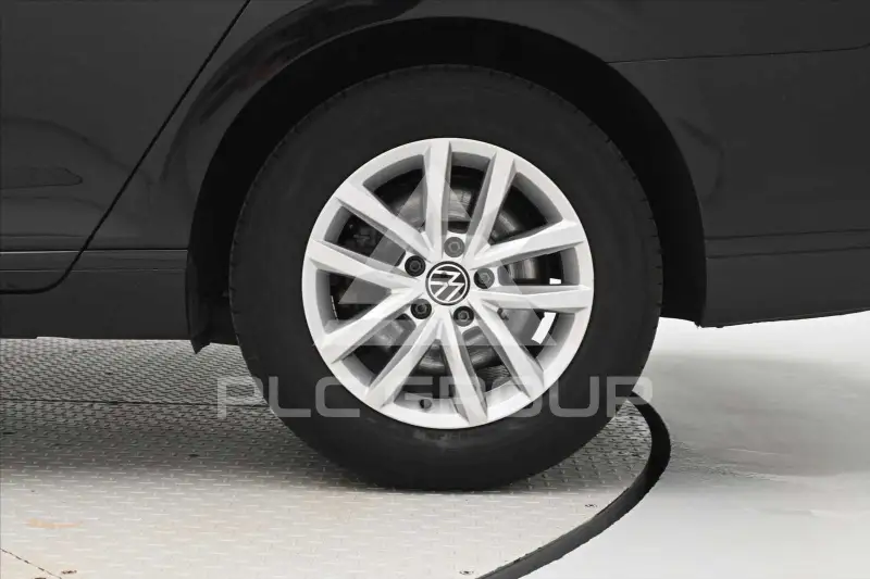 2023 Volkswagen Passat