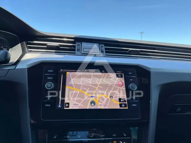 2023 Volkswagen Passat