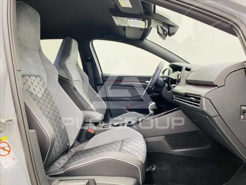 2023 Volkswagen GOLF