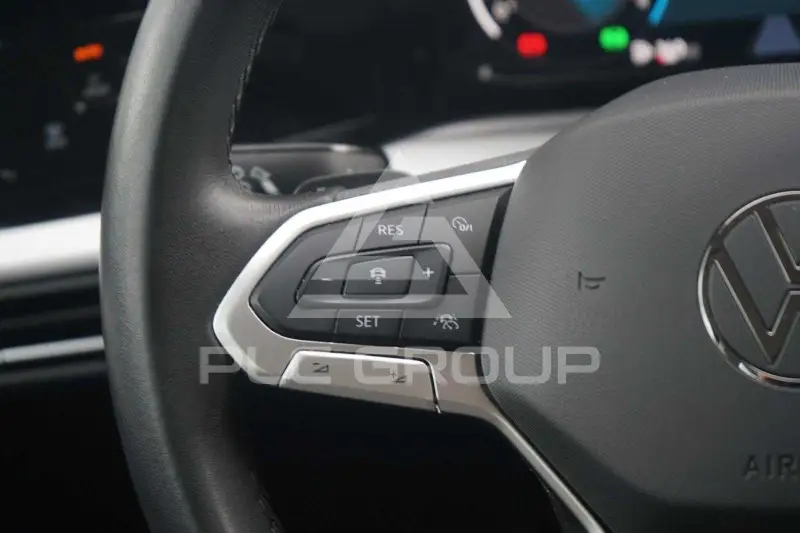 2023 Volkswagen GOLF