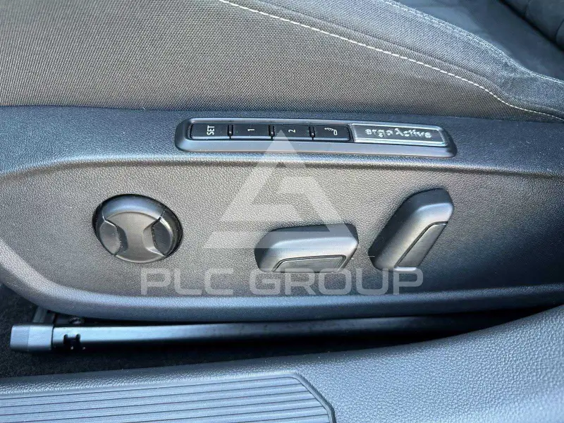 2023 Volkswagen GOLF