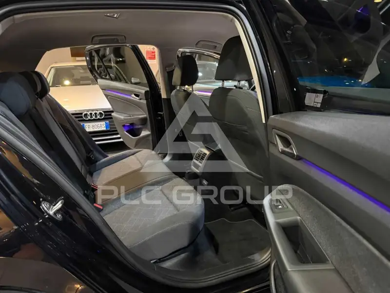 2023 Volkswagen GOLF