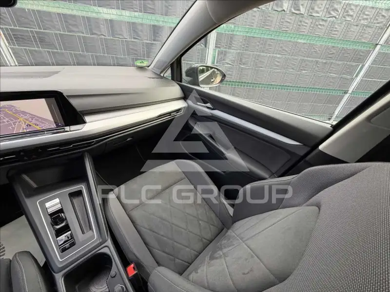 2023 Volkswagen GOLF