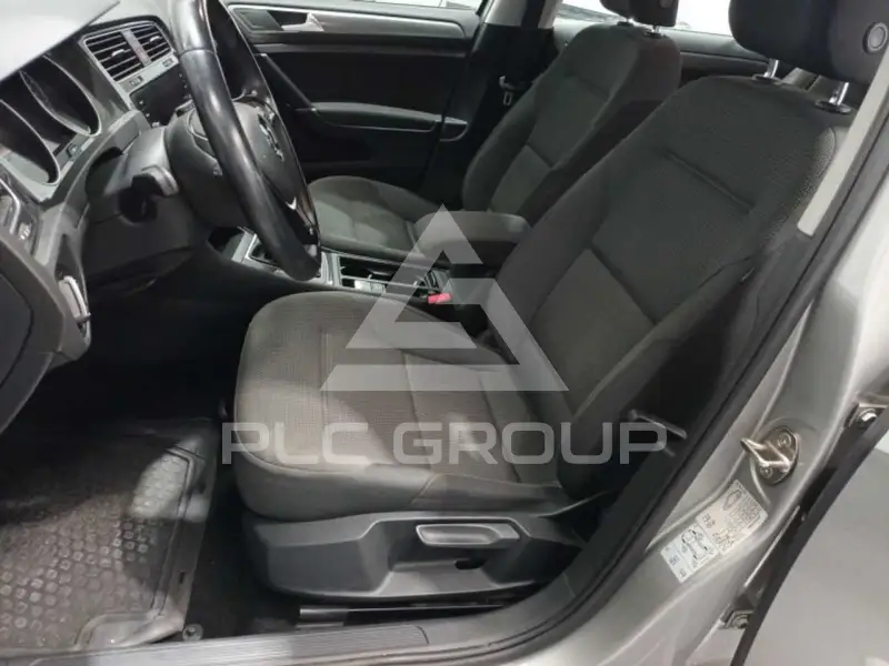 2023 Volkswagen GOLF