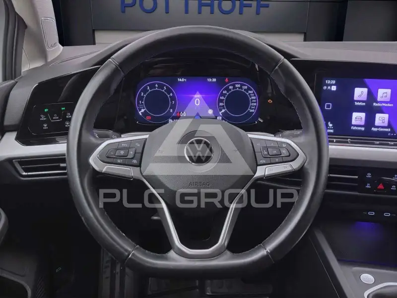 2023 Volkswagen GOLF