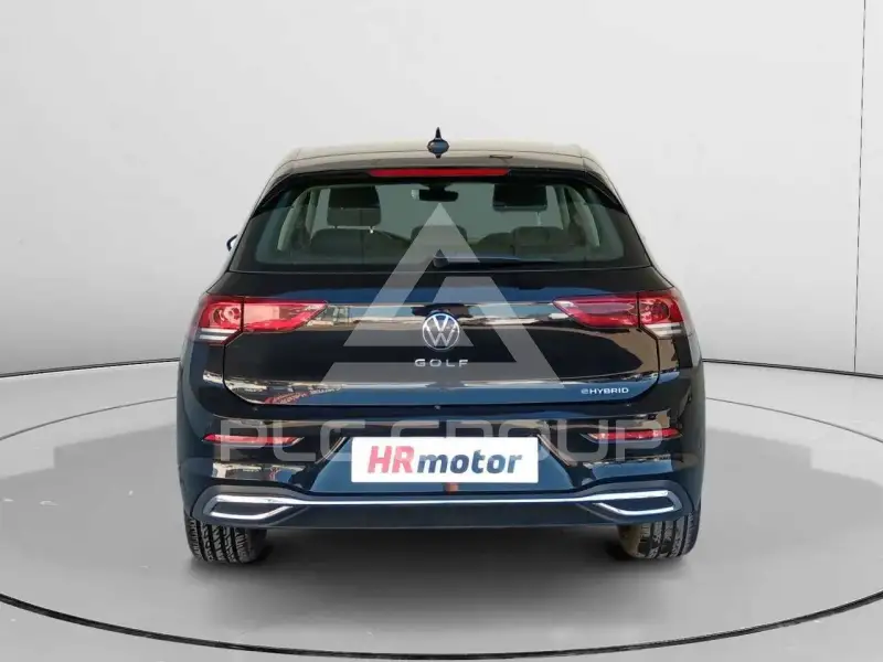 2023 Volkswagen GOLF