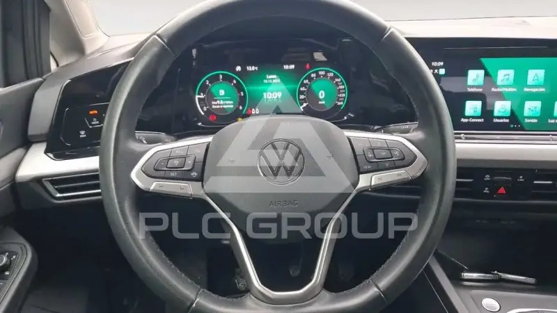 2023 Volkswagen GOLF