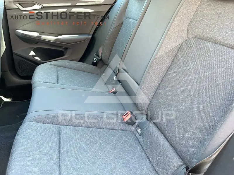 2023 Volkswagen GOLF