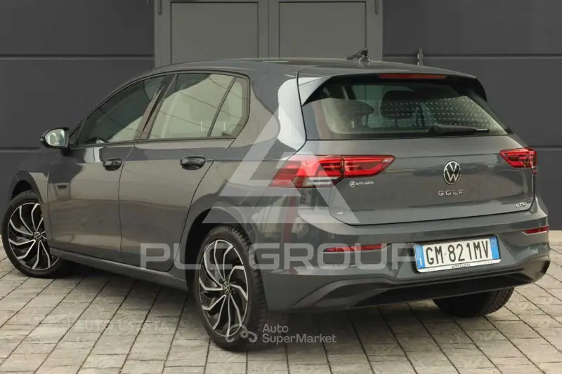 2023 Volkswagen GOLF