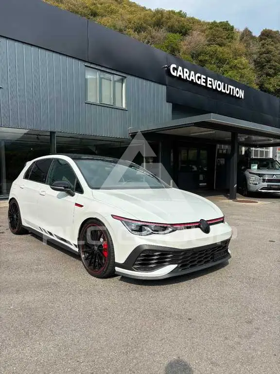 2023 Volkswagen GOLF