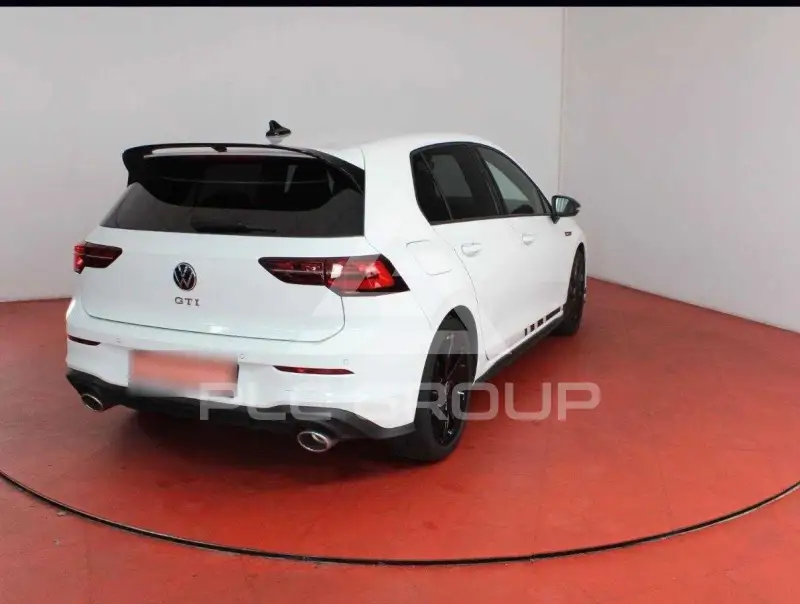 2023 Volkswagen GOLF