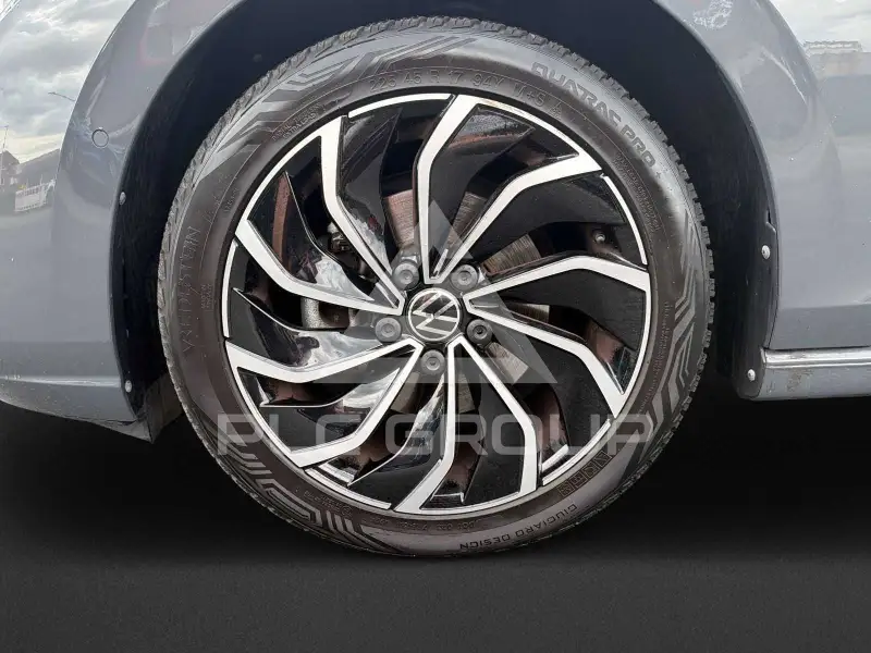 2023 Volkswagen GOLF