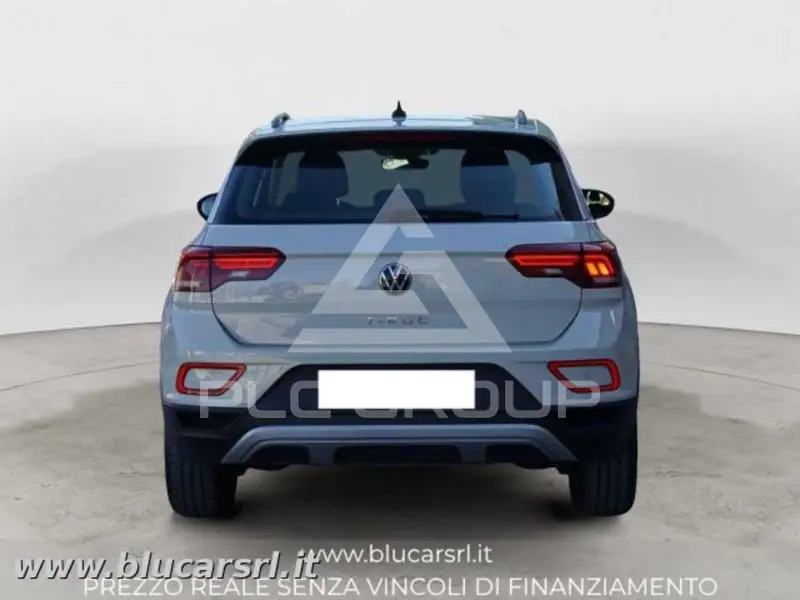2023 Volkswagen T-Roc