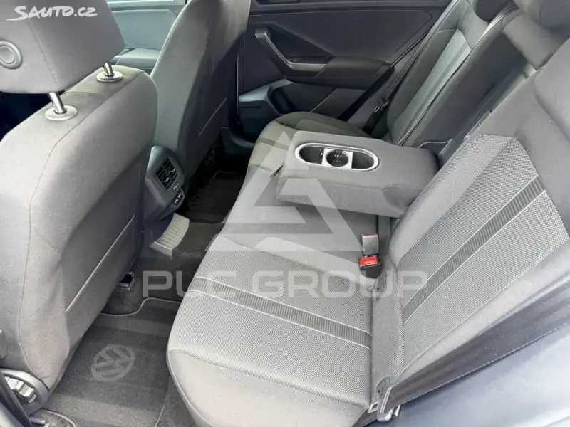 2023 Volkswagen T-Roc