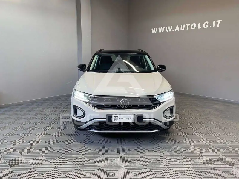 2023 Volkswagen T-Roc