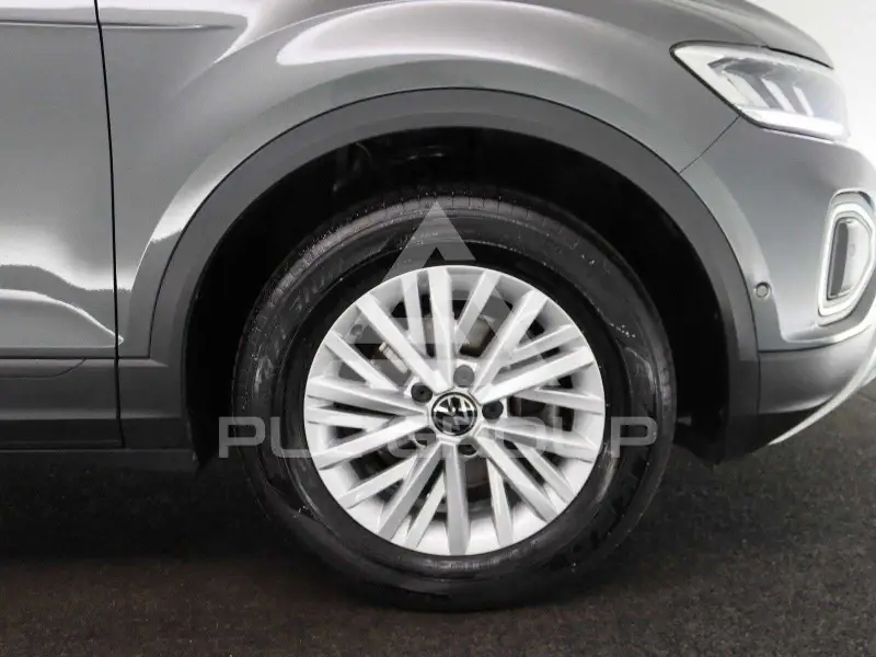 2023 Volkswagen T-Roc