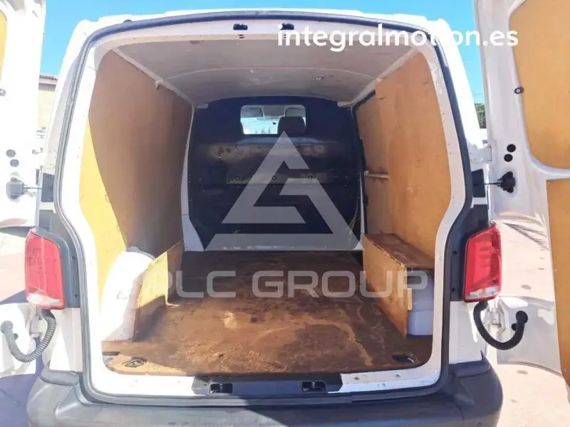 2023 Volkswagen Transporter