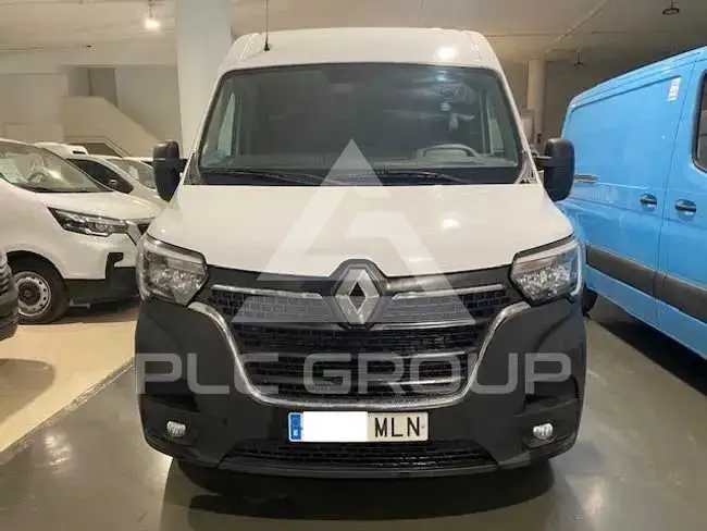 2023 Renault Master