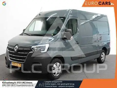 2023 Renault Master
