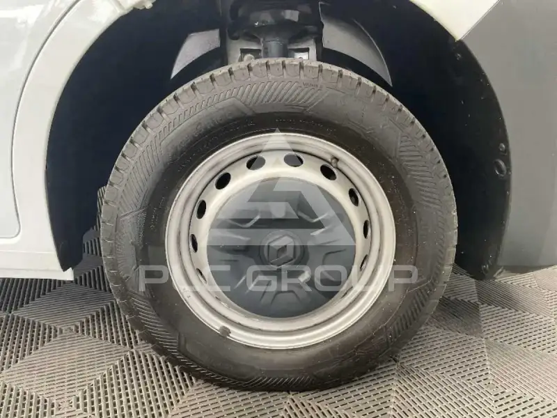 2023 Renault Master