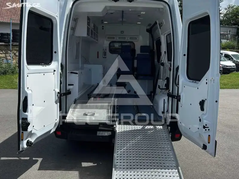 2023 Renault Master