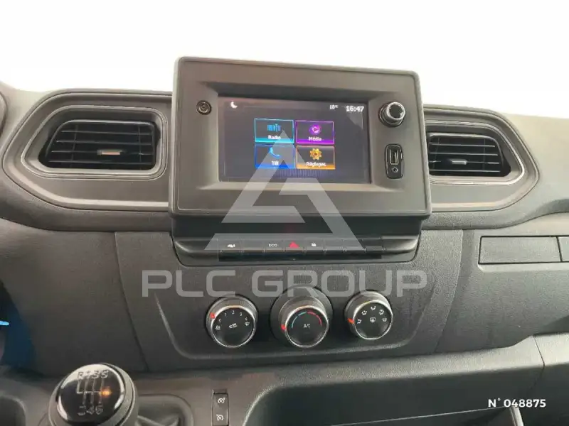 2023 Renault Master