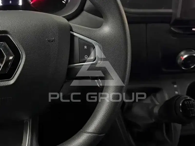 2023 Renault Master