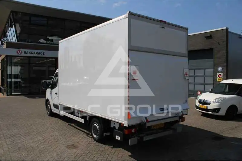 2023 Renault Master